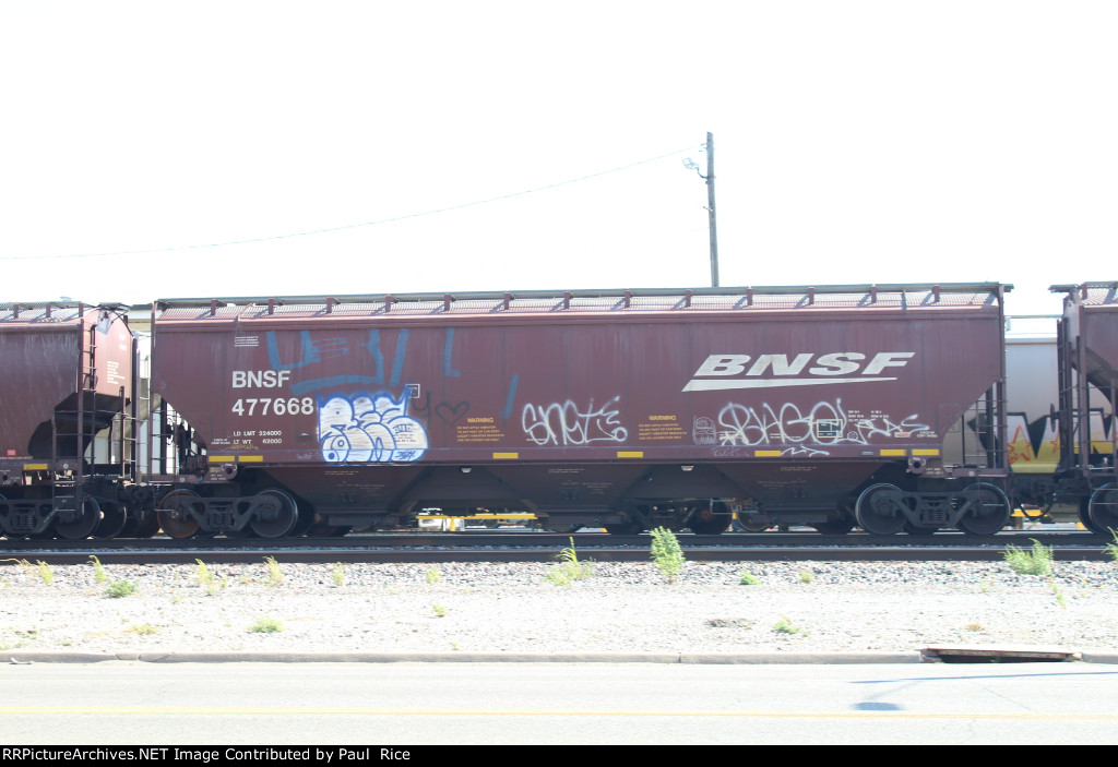 BNSF 477668